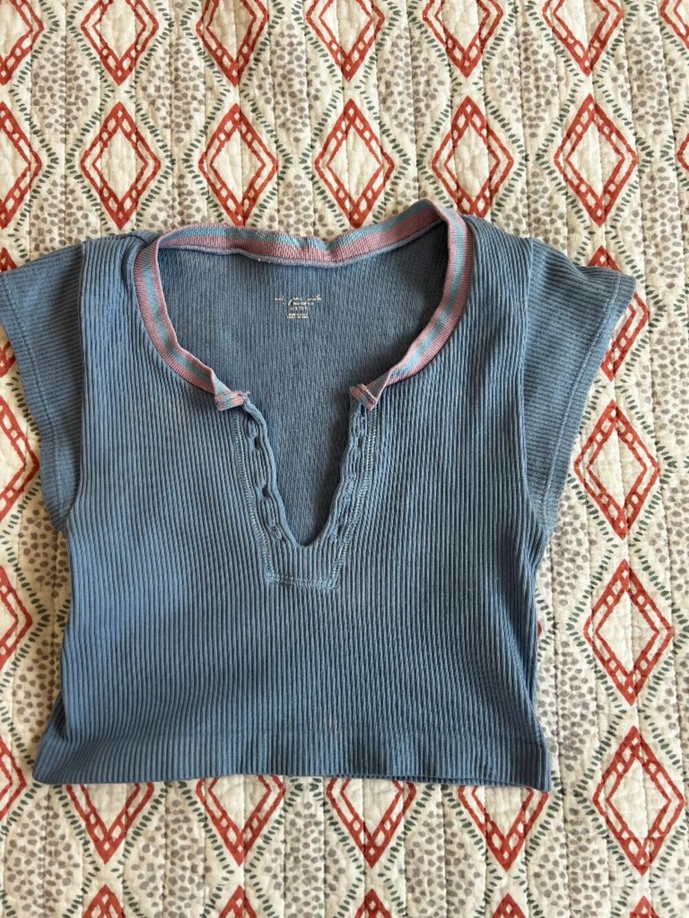 Free People cropped shirt size XS/S